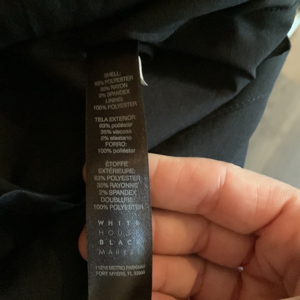 White House black market plaid mini. Never worn. Perfect condition - Picture 5 of 5